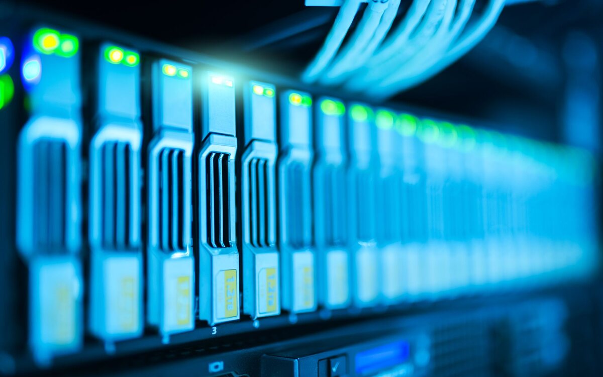 Server racks in a data centre